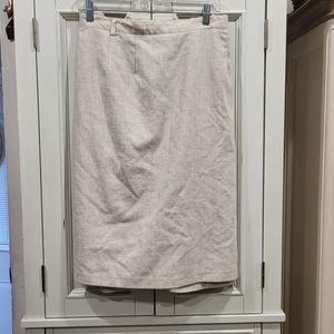 Sag Harbor Classic Linen lined skirt